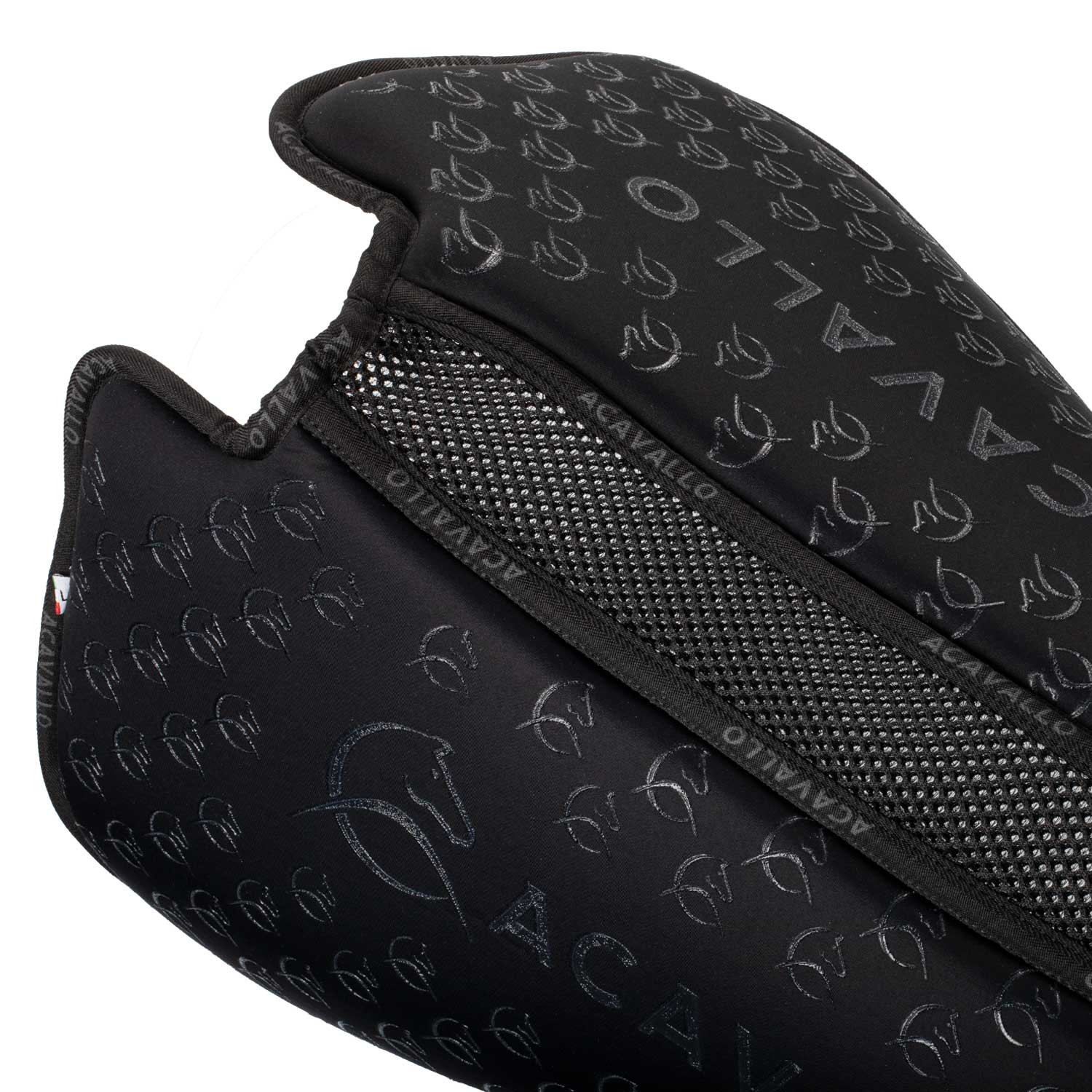 Paměťová podložka pod drezurní sedlo Acavallo Elastane & Bamboo se silikonovým gripem