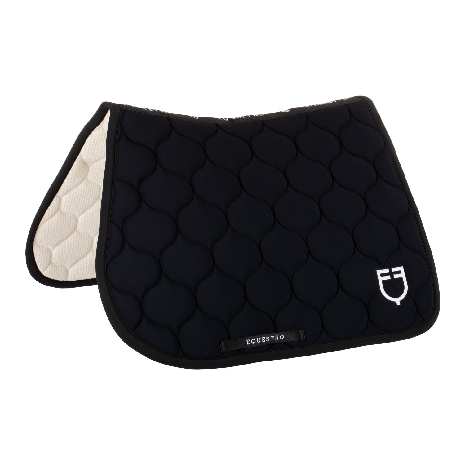 Jumping saddle pad with onion quilting