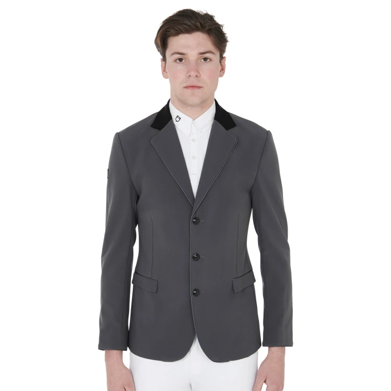 Men's competition jacket with three buttons