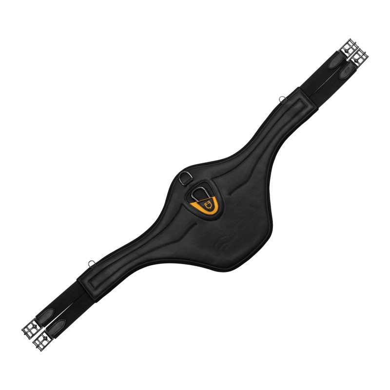 Jumping stud guard girth