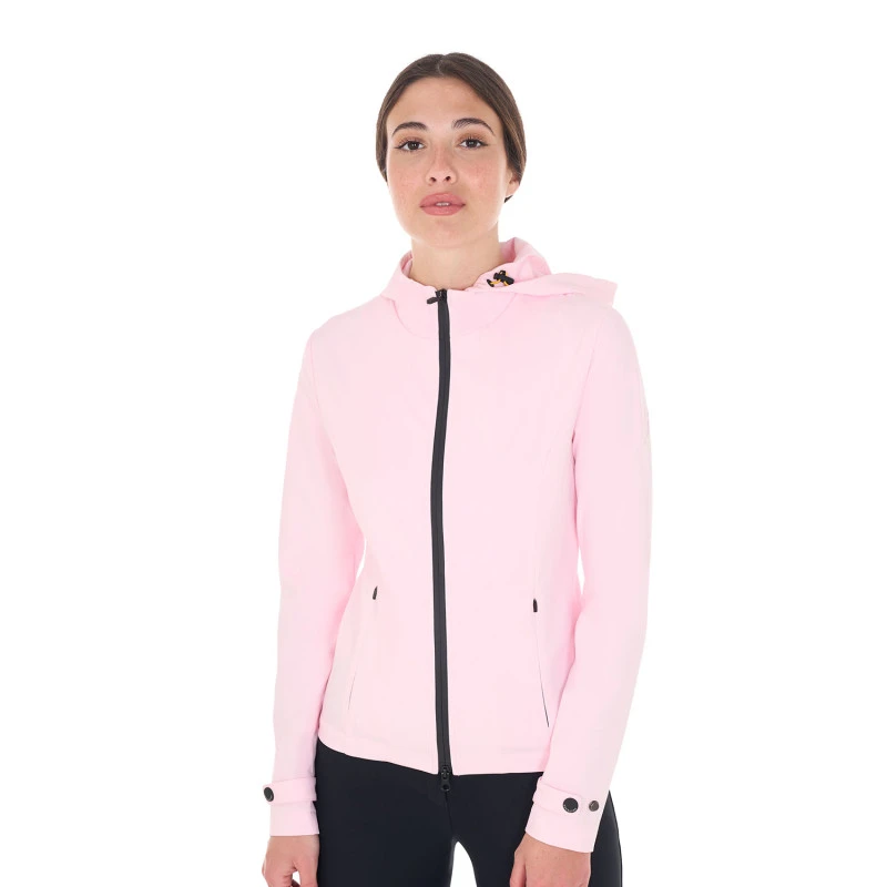 Women's slim fit softshell jacket with windproof zip
