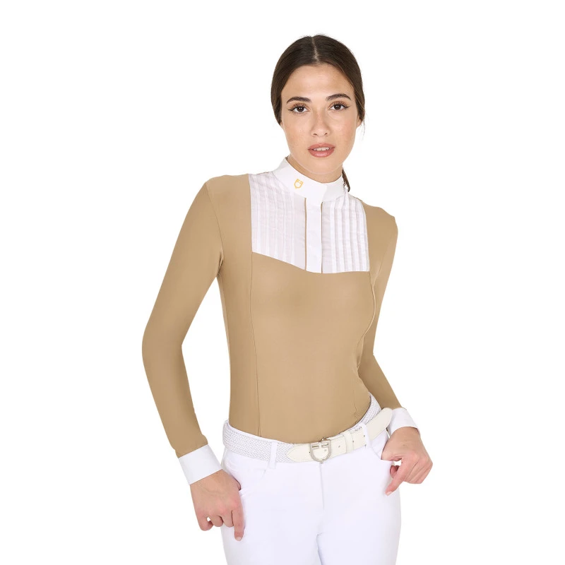 Polo de mujer slim fit con algodón plisado