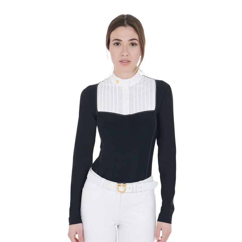 Polo de mujer slim fit de concurso con strass