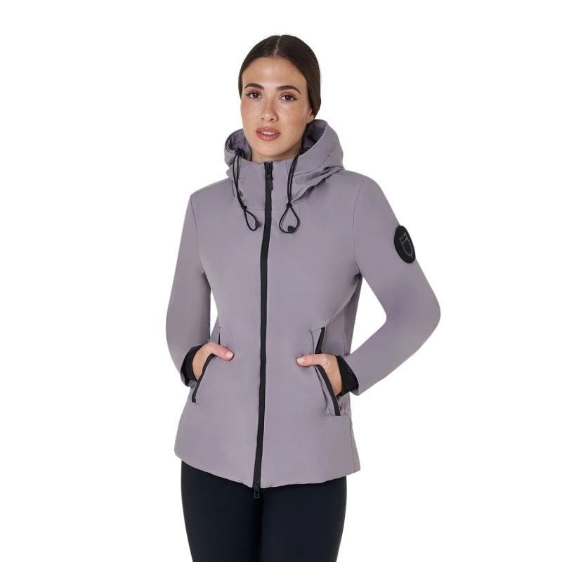 Down jacket water and wind repellent