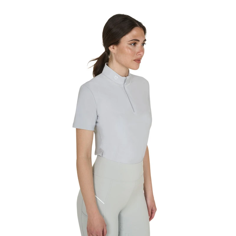 Polo de entrenamiento para mujer slim fit con cremallera y perlas en el cuello