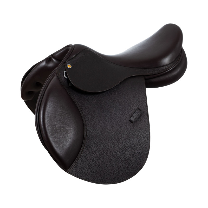 Jumping saddle hammered leather