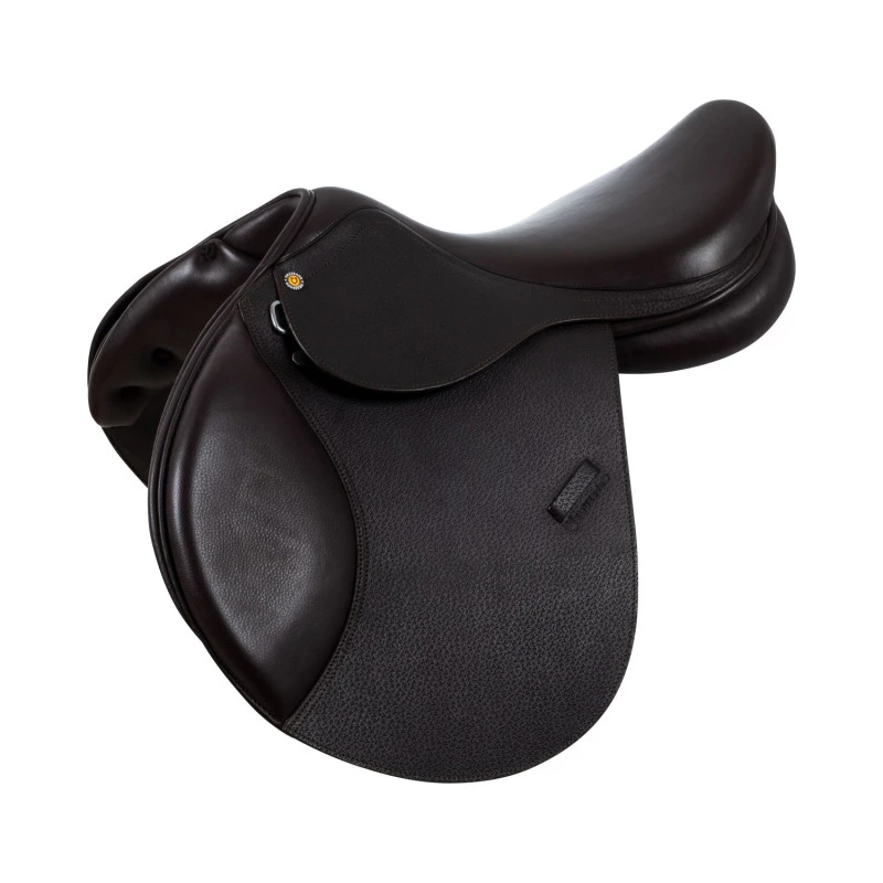 Jumping saddle hammered leather